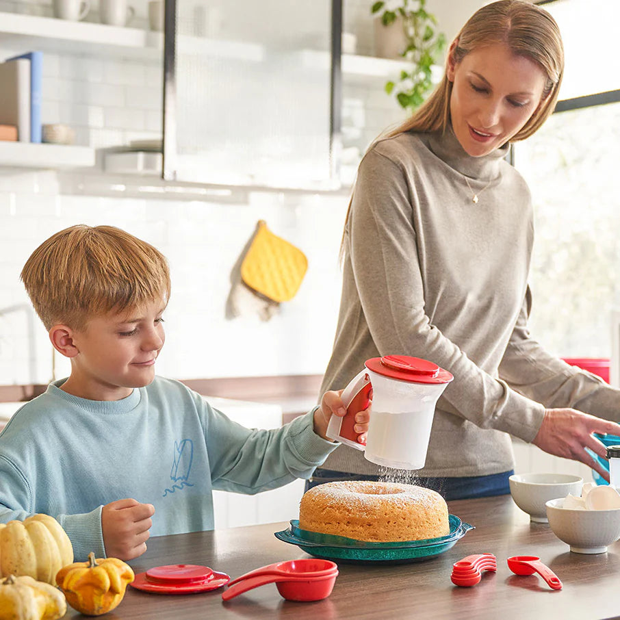 Tupperware® Sift 'N Store | Sifter and Storage Container, 8.8 oz / 250 g